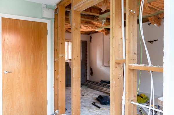 Quels sont les avantages d'investir dans une extension de maison ?