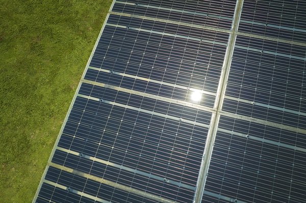 Avis sur les panneaux photovoltaïques : L'avenir radieux de l'énergie solaire